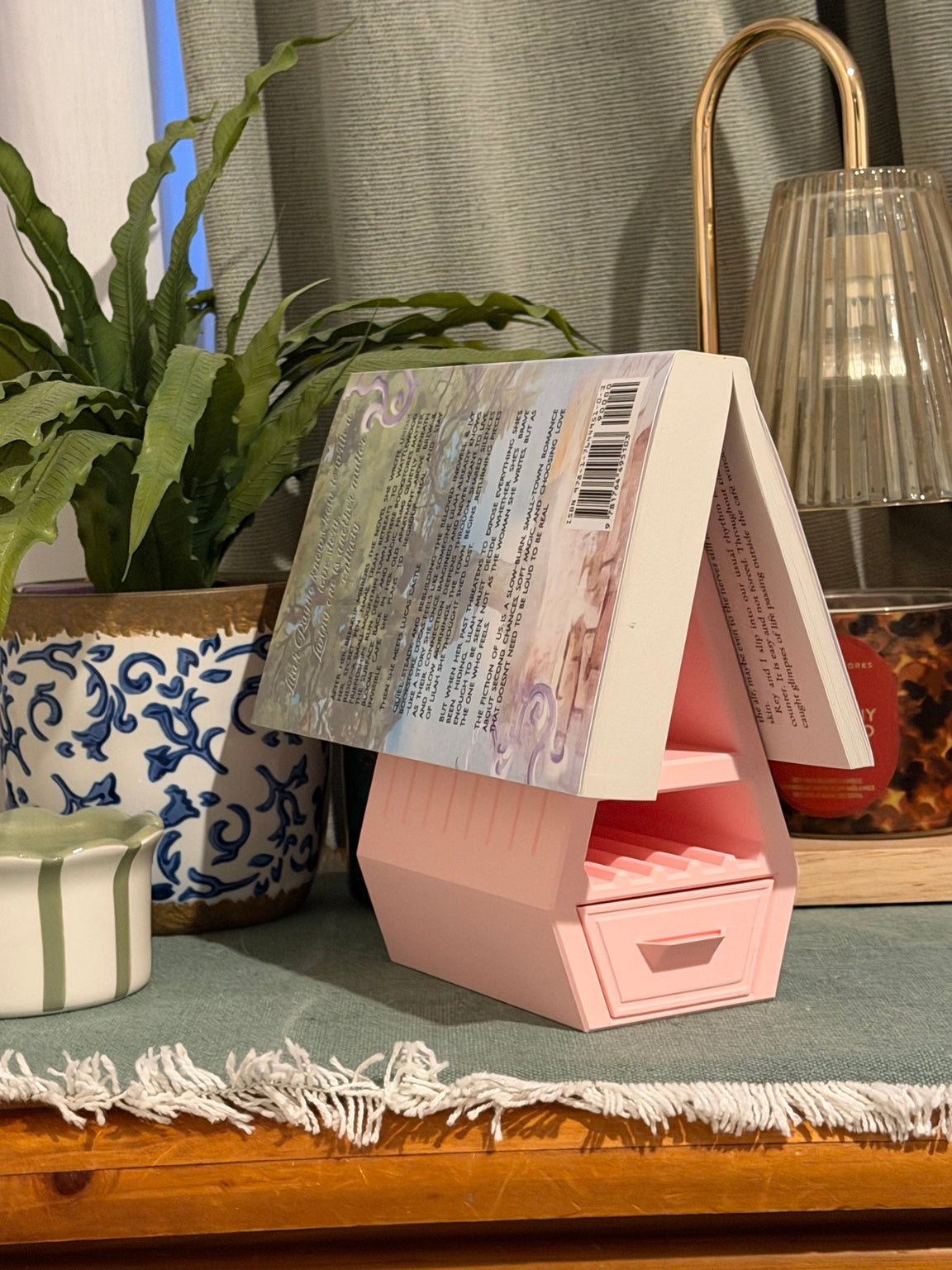Reading Nook Organiser