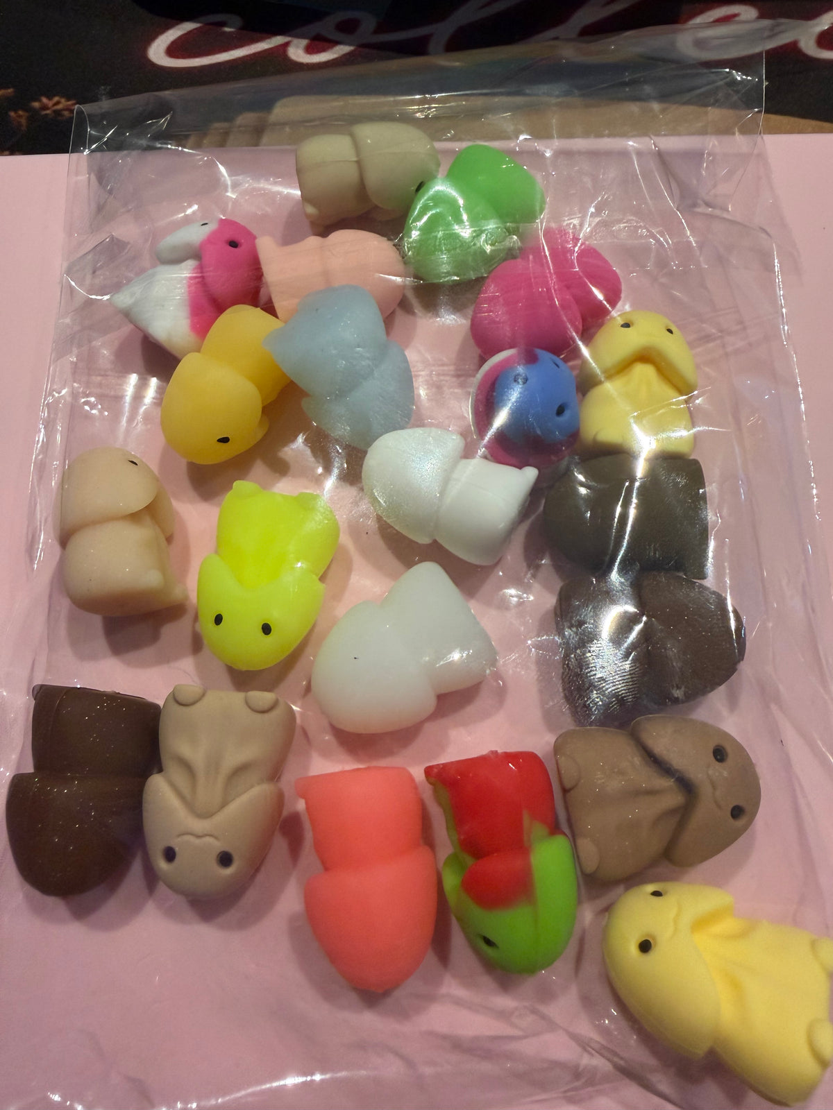 Willy SiliconeToppers bag