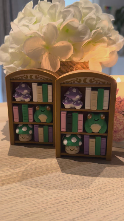 Cosy Bookstore Clicker